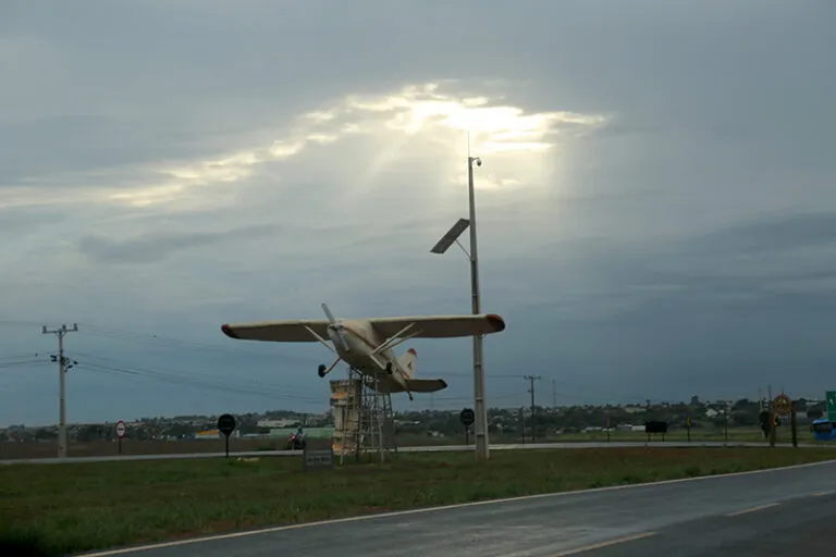 Manhã de céu encoberto e possibilidade de pancadas de chuva durante a tarde em Chapadão do Sul
