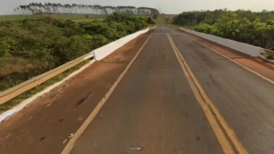 Evaldo Paulino solicita manutenção do anel viário próximo a ponte do Rio Sucuriú e limpeza da rua Dermindo