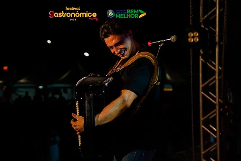 Emoção e animação marcaram segunda noite do Festival Gastronômico 2025