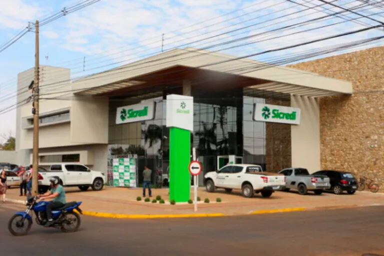 Sicredi registra crescimento expressivo em consórcios e alcança R$ 50 bi em créditos