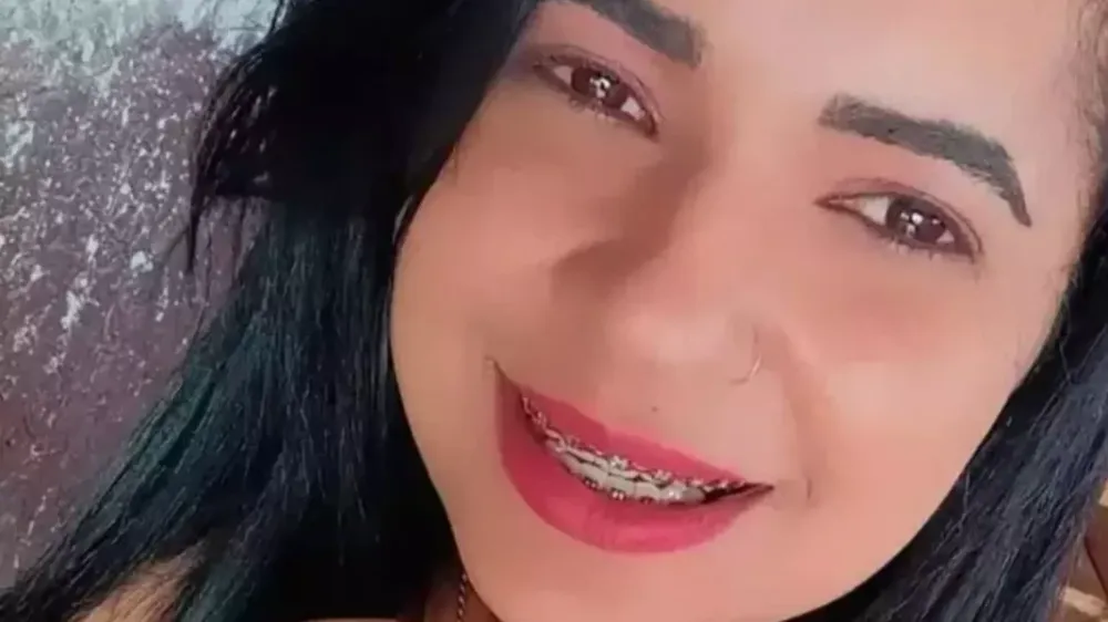 Mulher é assassinada a tiros por ex-marido na frente do filho de 14 anos. Esse é o 10º feminicídio em MS no ano