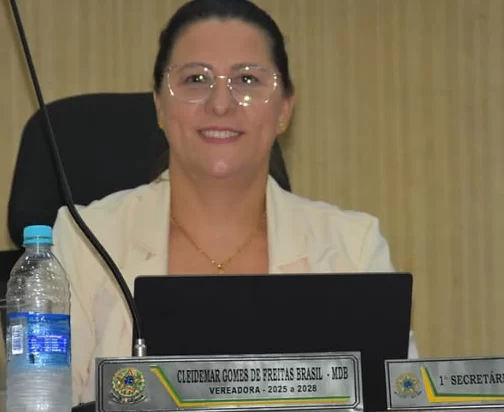 Cleide Brasil celebra conquista de 34 casas populares para Chapadão do Céu.