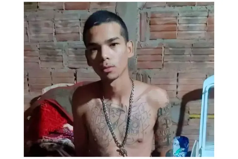 Casal encontra corpo de rapaz de Chapadão do Sul enterrado de cabeça para baixo em mata