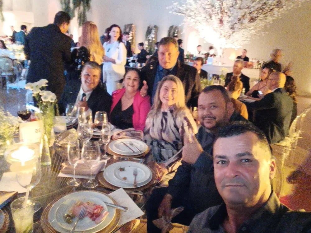 Rotary Club de Chapadão do Céu marca presença na transição de posse em Goiânia do distrito 4770