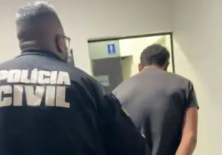 POLÍCIA CIVIL DE CHAPADÃO DO CÉU PRENDE HOMEM MINUTOS APÓS ELE AMEAÇAR MATAR EX-NAMORADA 