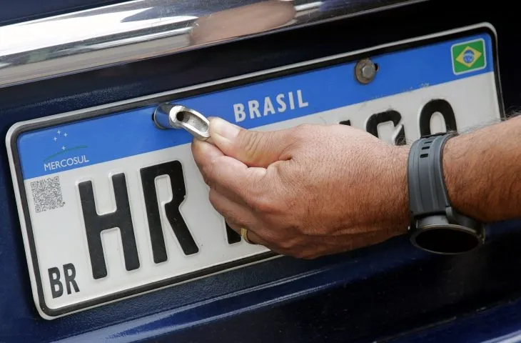 Novo sistema que gerencia e fiscaliza emplacamento veicular entra em operação em MS