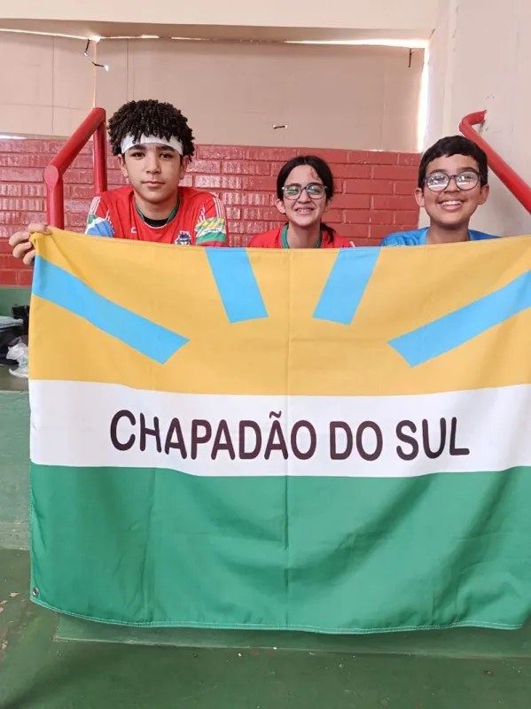 Atletas de Chapadão do Sul brilham na 4ª Etapa Estadual de Tênis de Mesa em Campo Grande