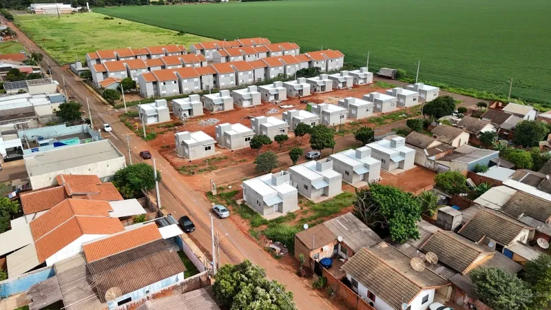 Prefeitura de Chapadão do Sul intensifica cobrança para conclusão do Residencial Araras e notifica empresa responsável