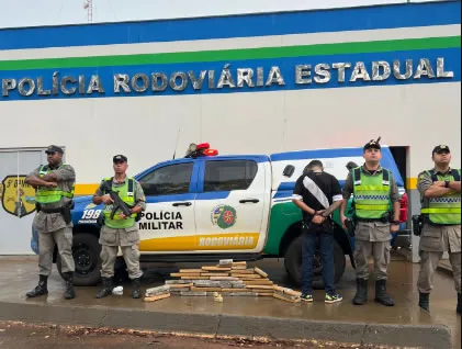 Polícia Militar Rodoviária de Goiás apreende grande quantidade de drogas durante abordagem a veículo de aplicativo