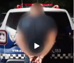 AUTOR DE VIOLÊNCIA DOMÉSTICA É DETIDO PELA GCM APÓS SER FLAGRADO ENFORCANDO A VÍTIMA NO MEIO DA RUA, EM JATAÍ