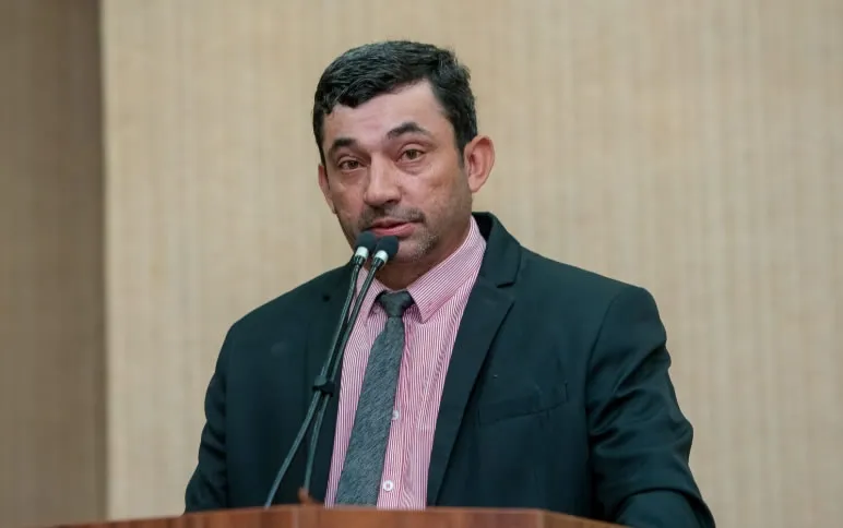 Paulinho Pacheco agradece eleitores por reeleição